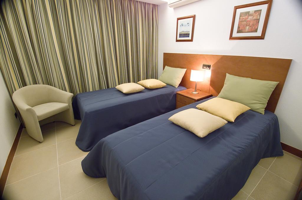 Apartamentos Alvaflor Quarteira Luaran gambar